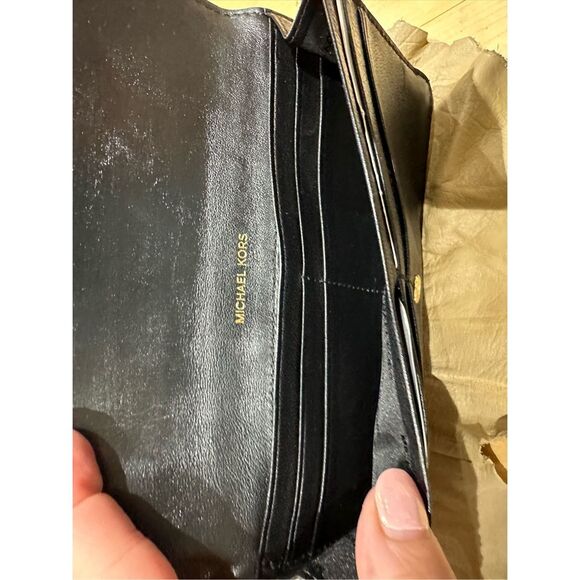 Michael Kors Jet Set Black Quilted Wallet New without Tags - Picture 4 of 11